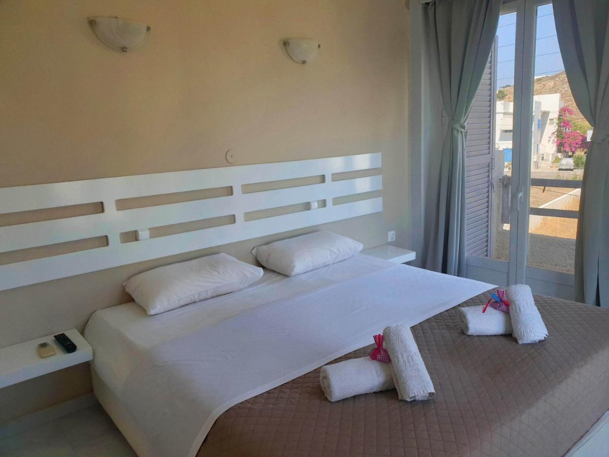 Syros Holidays Vari  Bagian luar foto