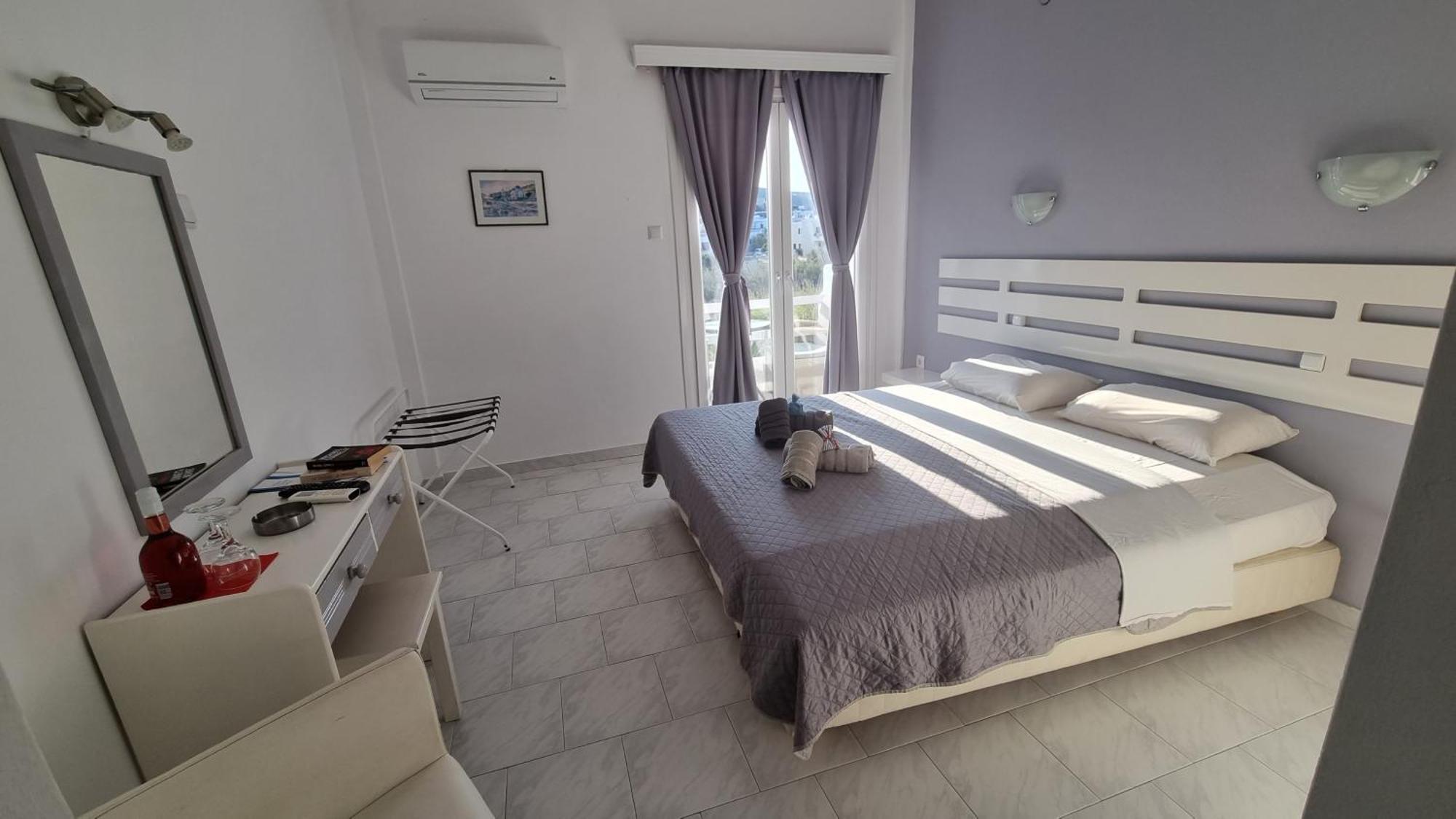 Syros Holidays Vari  Bagian luar foto