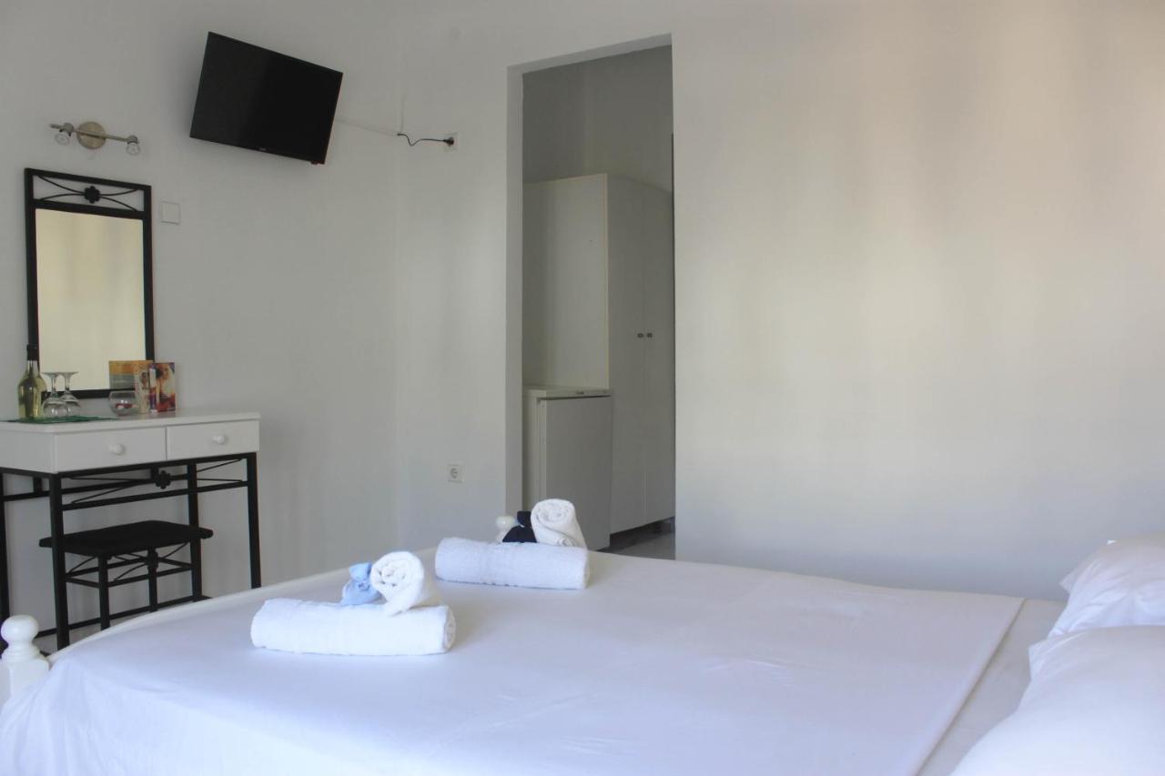 Syros Holidays Vari  Bagian luar foto